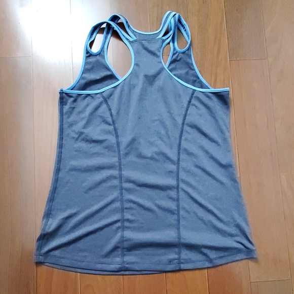 Workout Top - Picture 2 of 2